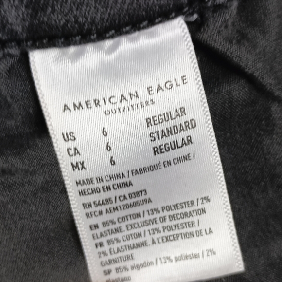 American Eagle Curvy nSuper High-Rise Jegging in Black Wash - Picture 8 of 8